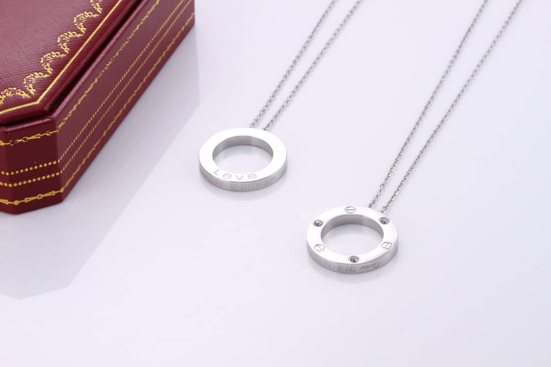 Ca*t1er Necklace First Copy