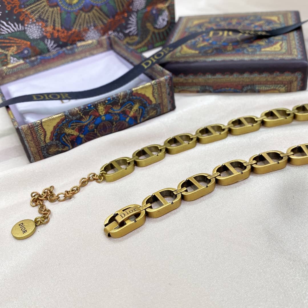 Knockoff Chr1st1an D10r Logo Necklace