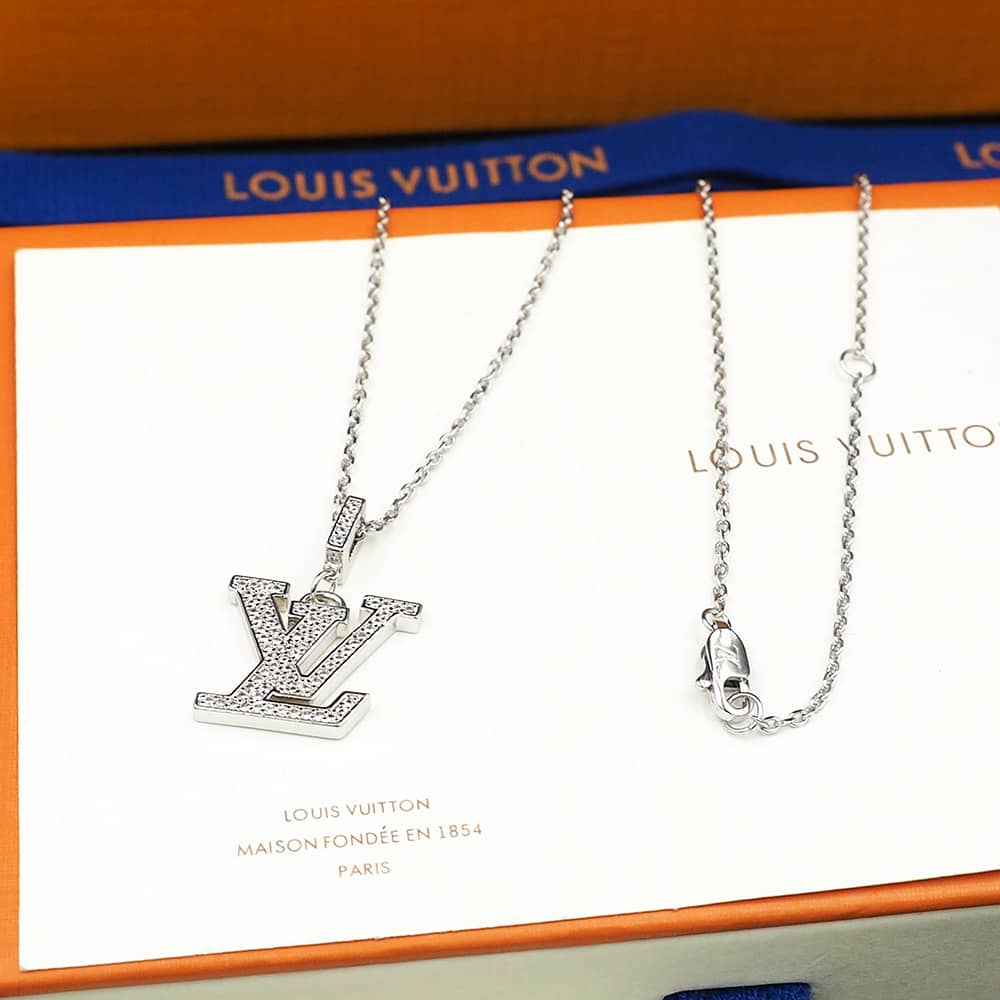 Designer L0vis Vvtt0n Classic Necklace
