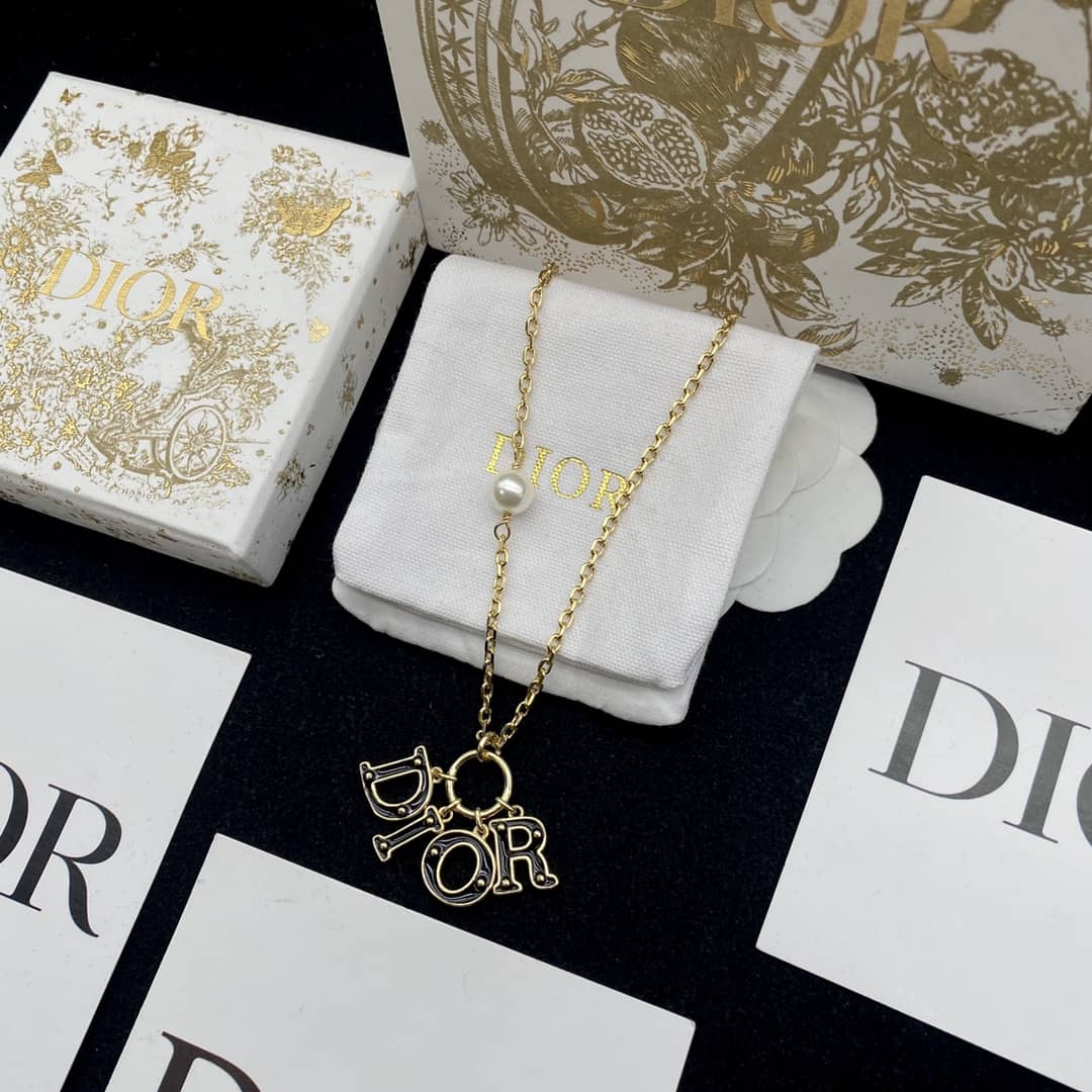 Wholesale Chr1st1an D10r AAA+ Necklace