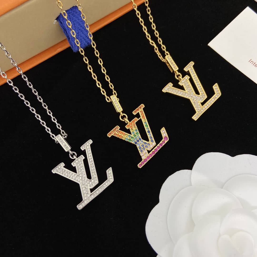 Cheap L0vis Vvtt0n Necklace
