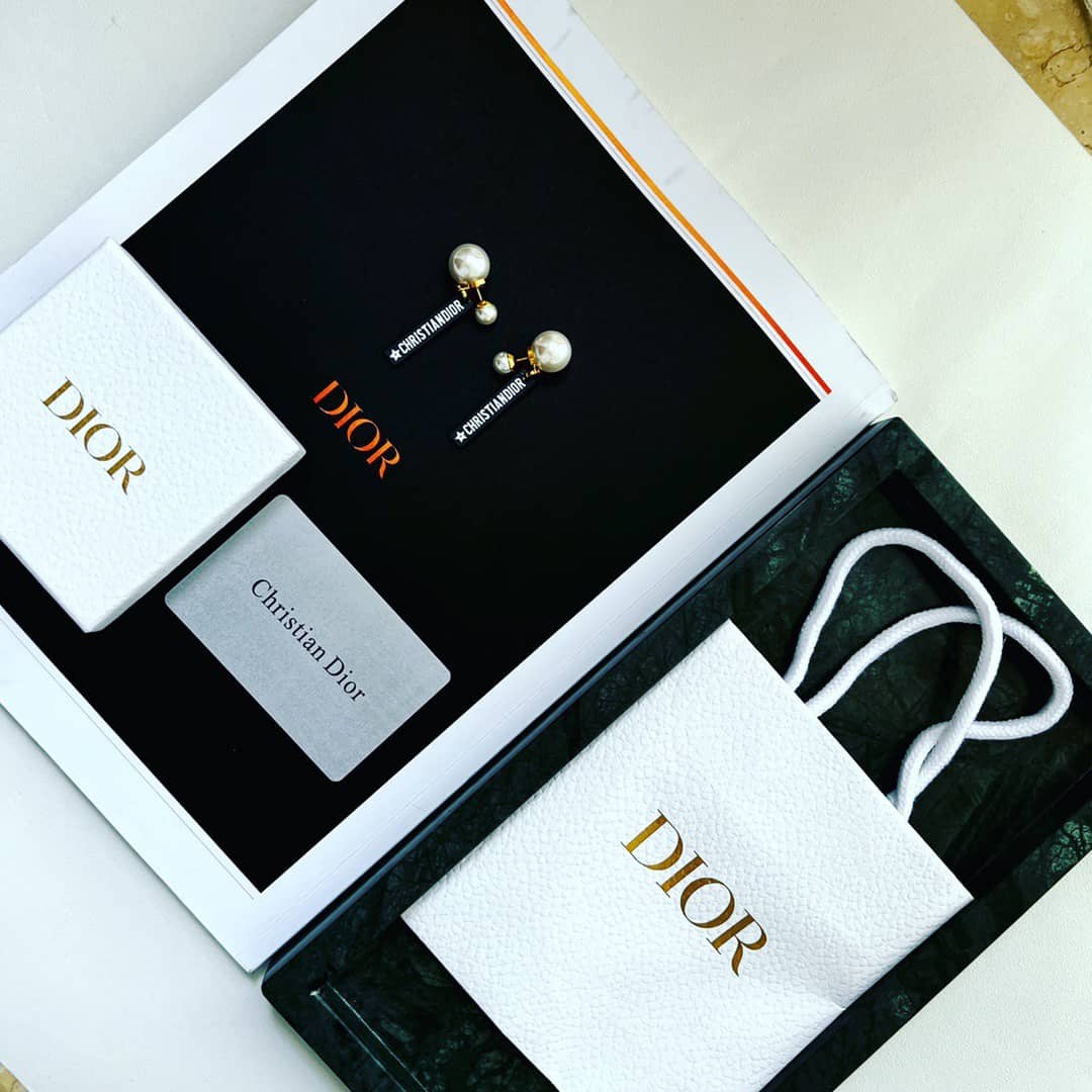 Wholesale Chr1st1an D10r AAA+ Earring