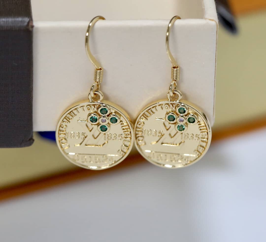 7 Star L0vis Vvtt0n Earring