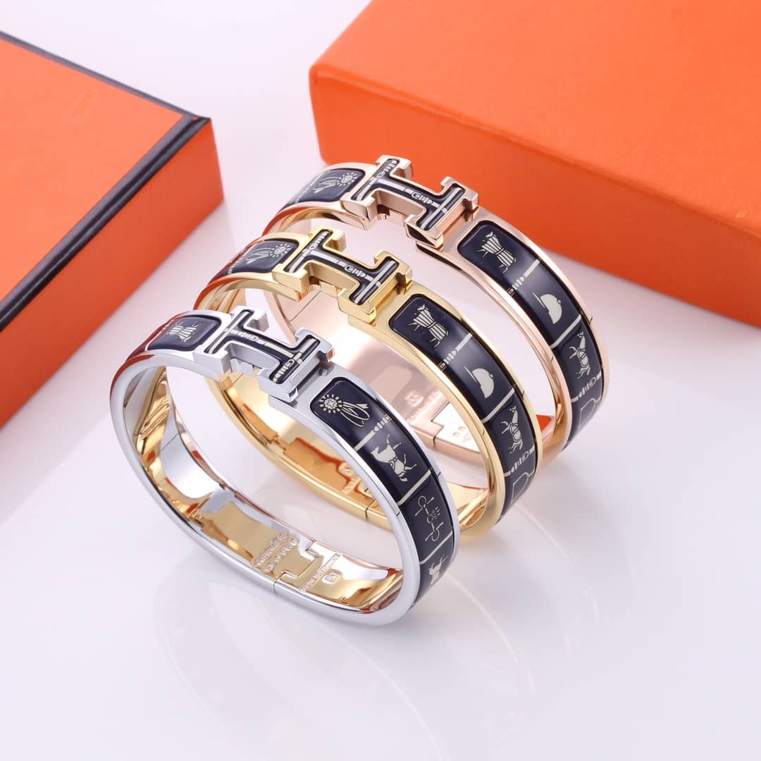 Fake H**me5 Logo Bracelet