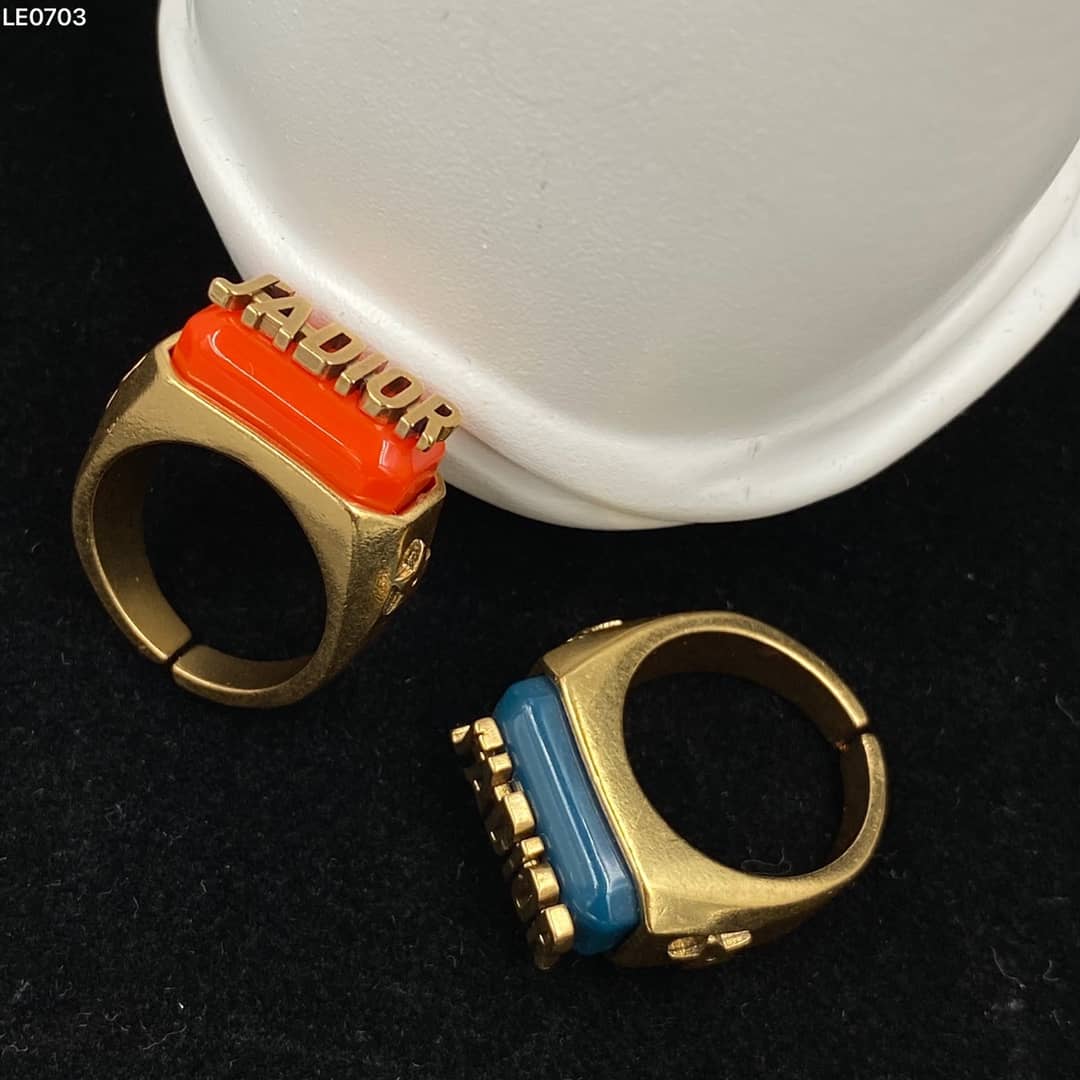 Replica Chr1st1an D10r Ring