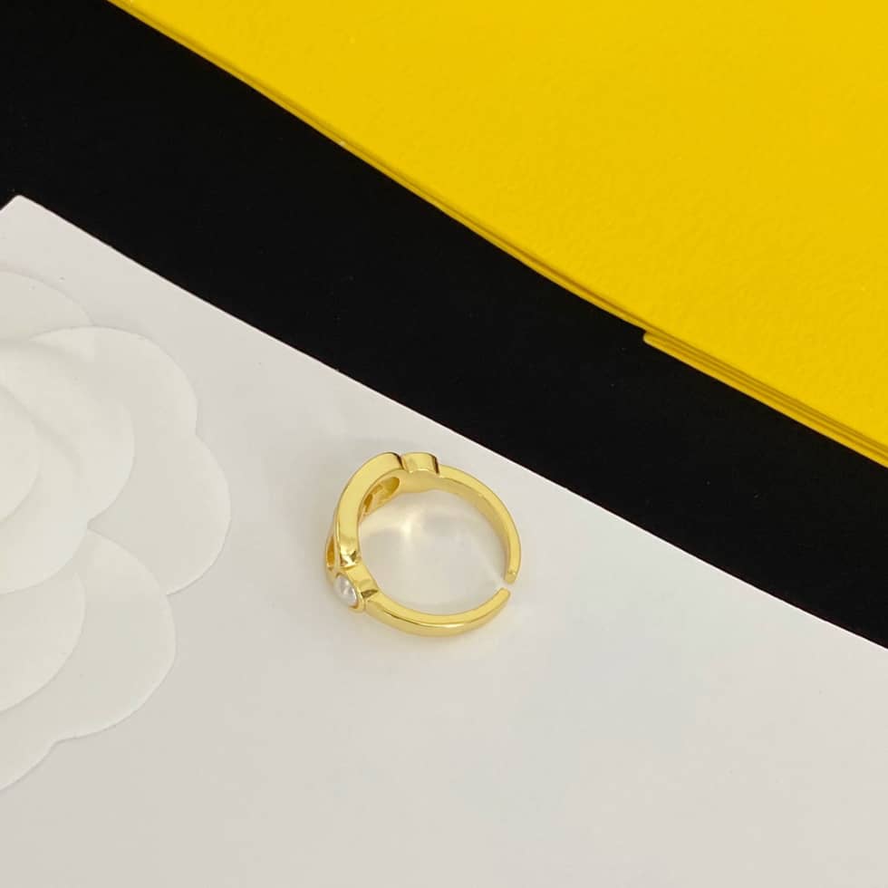 Luxury F**di Classic AAA+ Ring