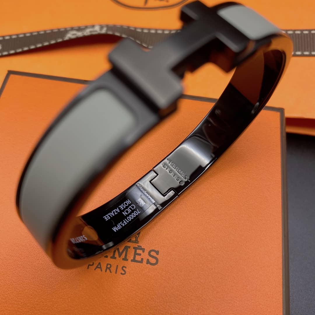 Fake H**me5 Logo Bracelet