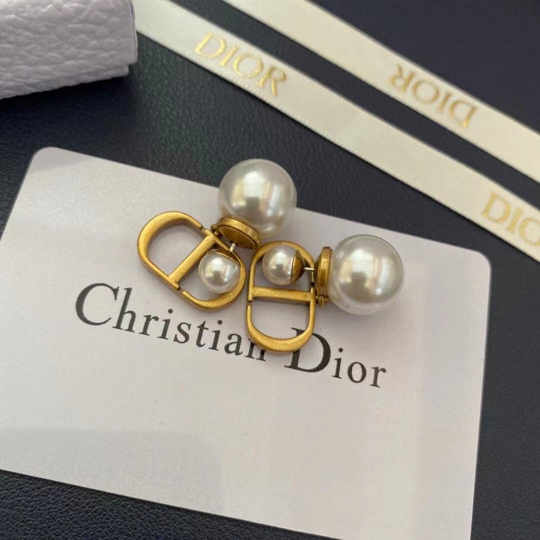 Chr1st1an D10r Earring For Sale