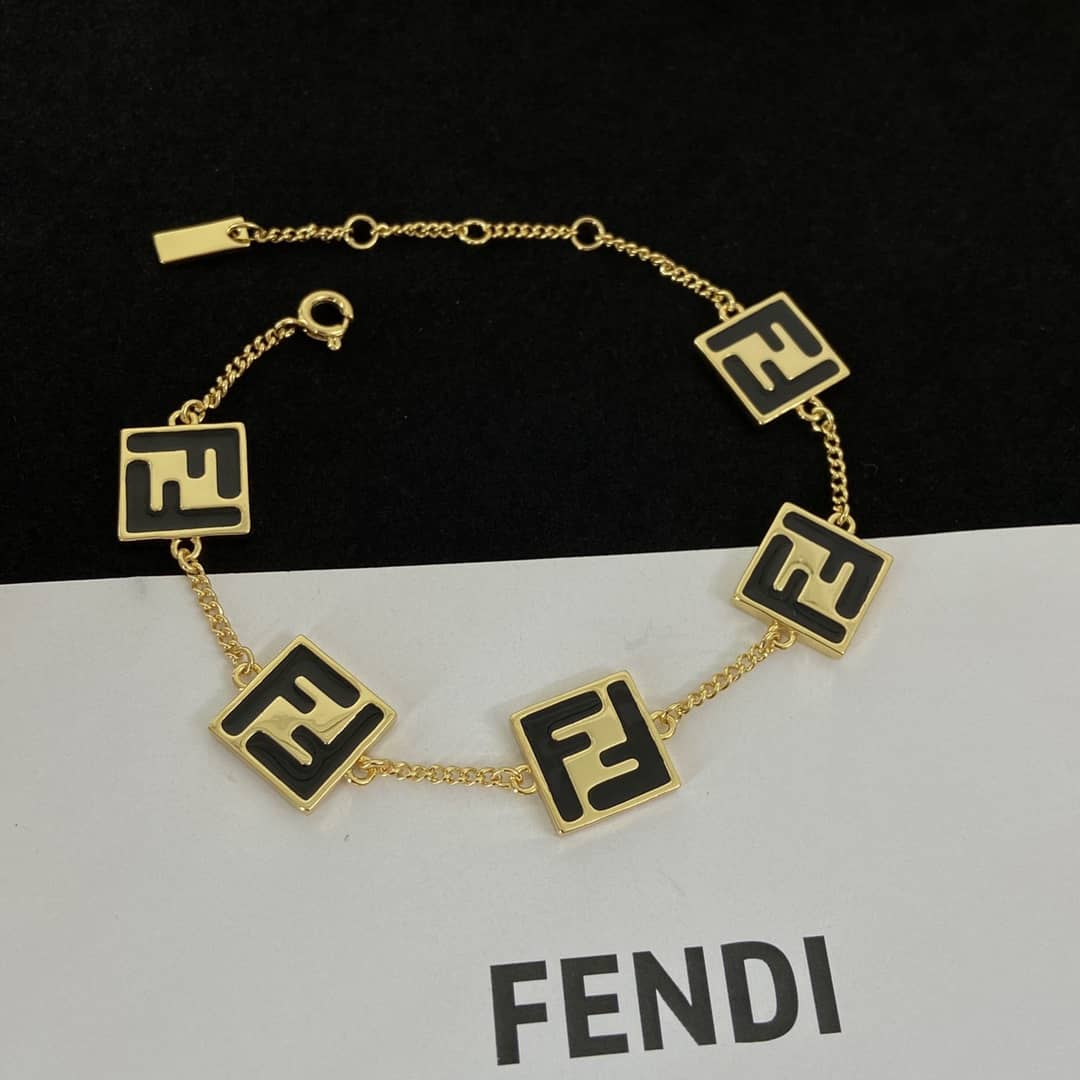 Top Quality F**di Bracelet