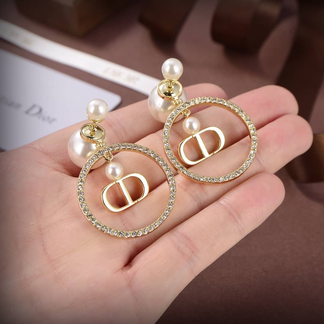 Replica Chr1st1an D10r Earring