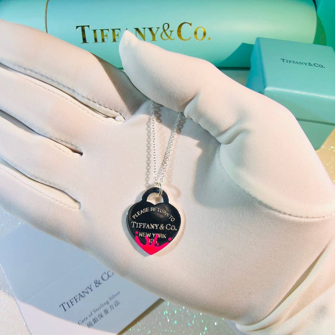 7 Star T*f*ny Necklace