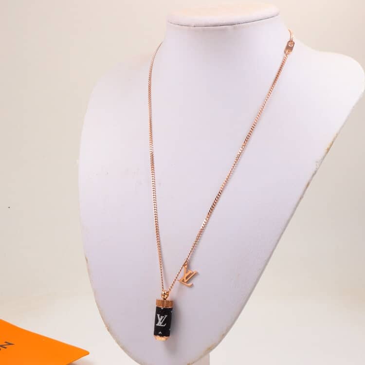 Designer L0vis Vvtt0n Classic Necklace
