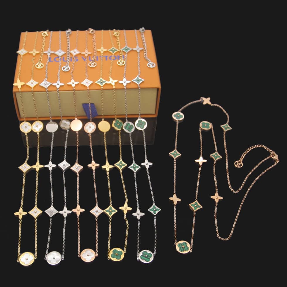 Best L0vis Vvtt0n Classic Necklace