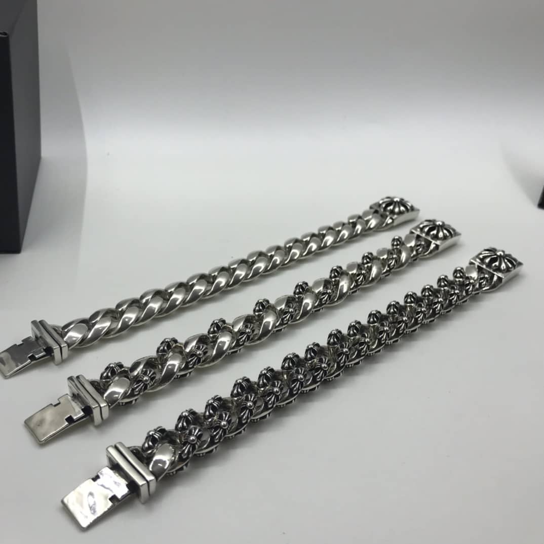 Ch*0me He**ts Bracelet First Copy