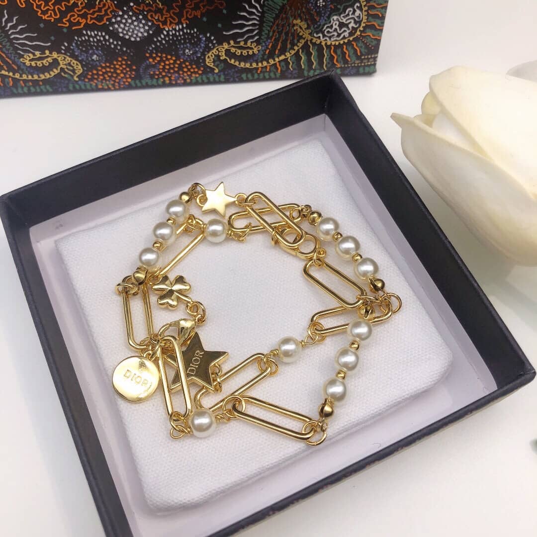 Replica Chr1st1an D10r Necklace