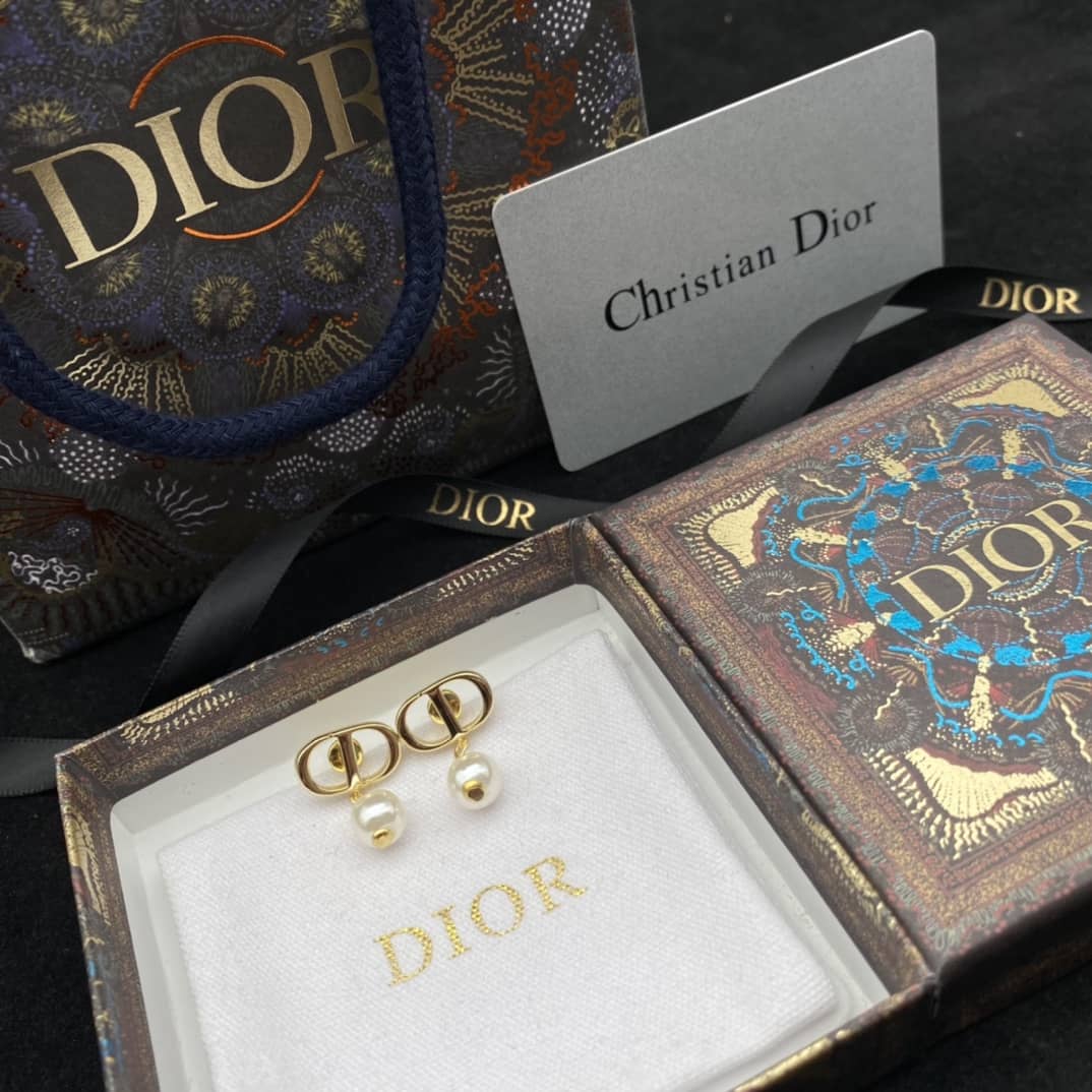 Replica Chr1st1an D10r Earring