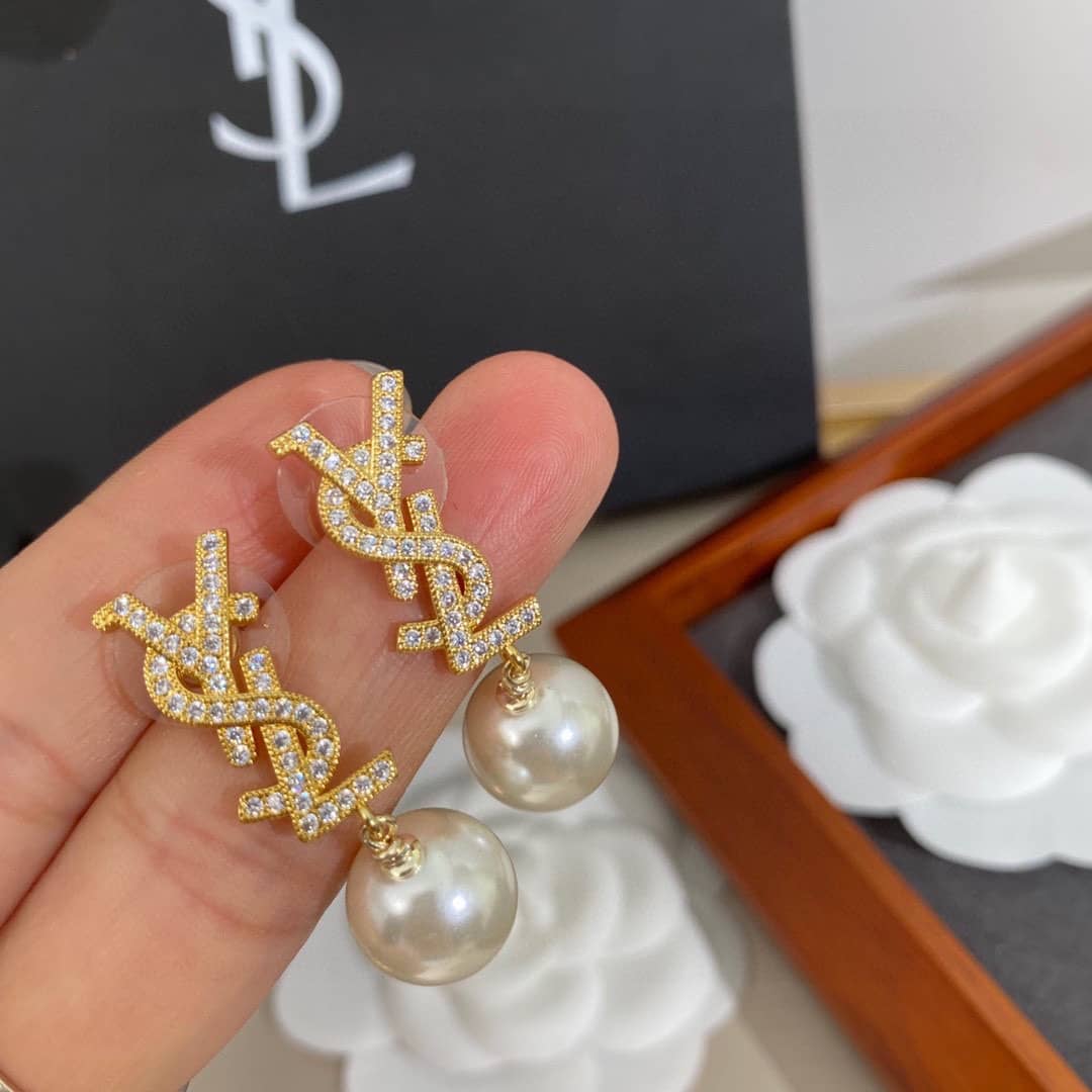 Fake Y51 Logo Earring