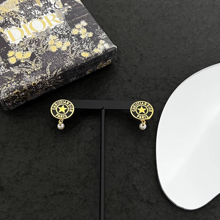 Fake Chr1st1an D10r Logo Earring