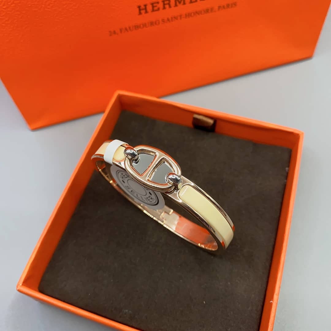 Luxury H**me5 Classic AAA+ Bracelet