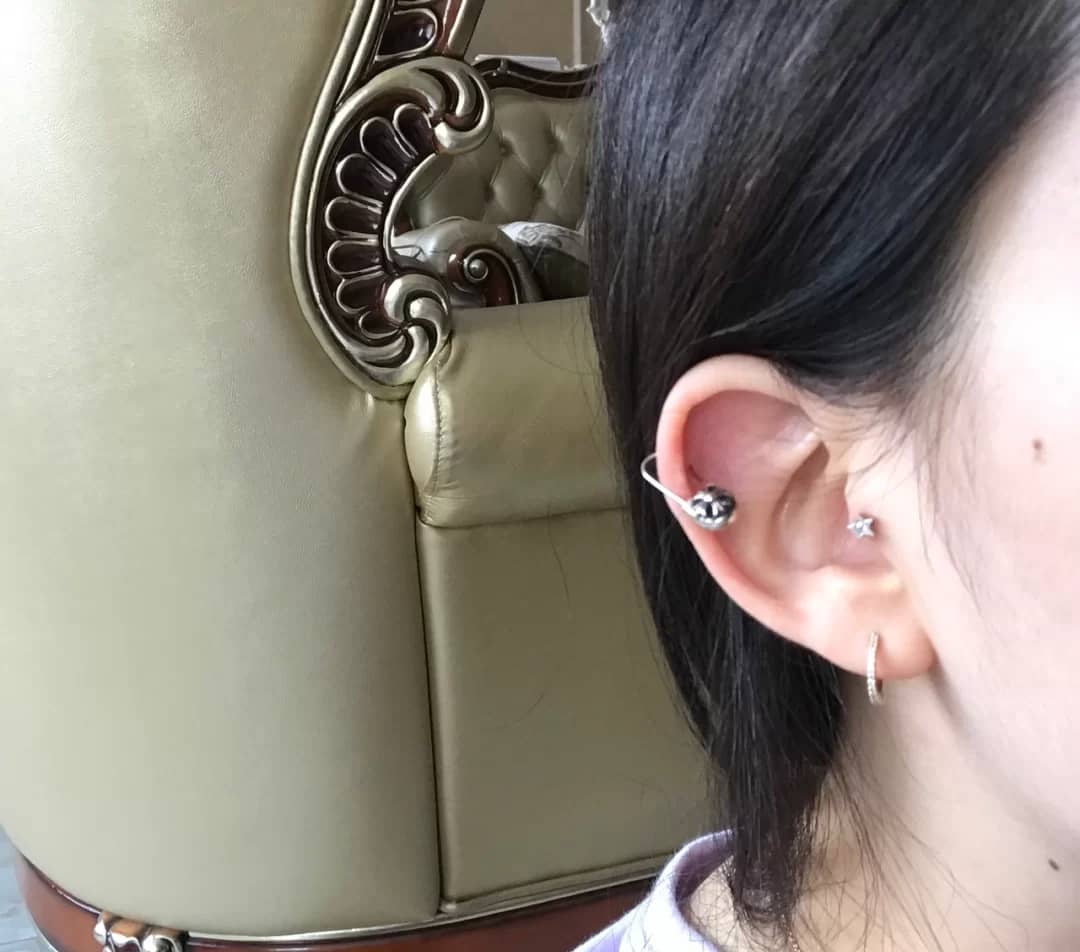 Wholesale Ch*0me He**ts Logo Earring