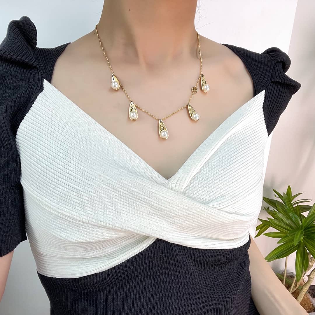 Luxury L0vis Vvtt0n Classic AAA+ Necklace