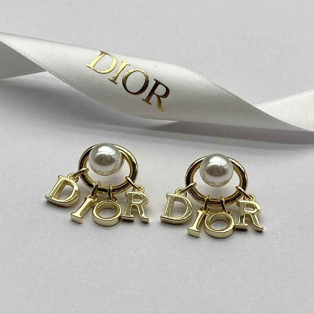 Wholesale Chr1st1an D10r AAA+ Earring