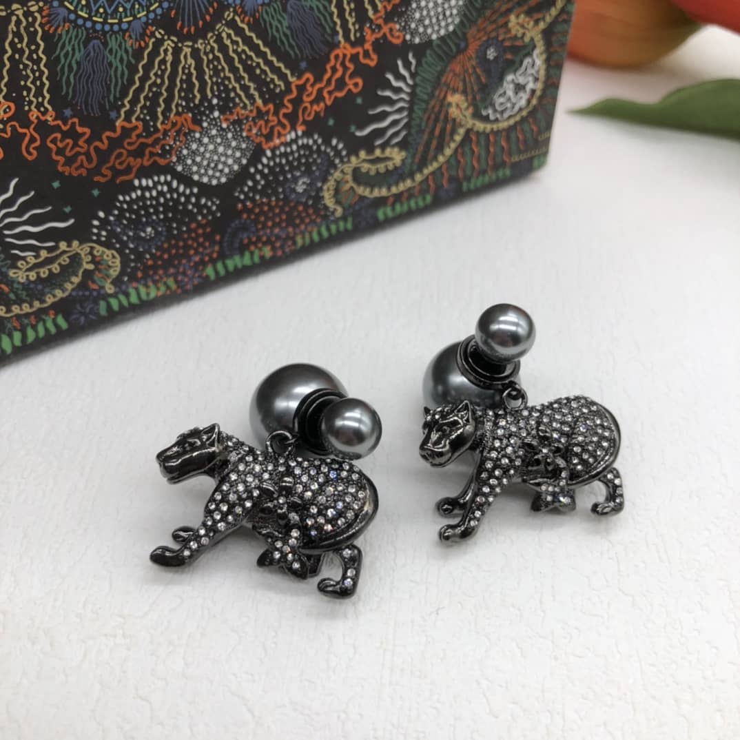 Cheap Chr1st1an D10r Earring