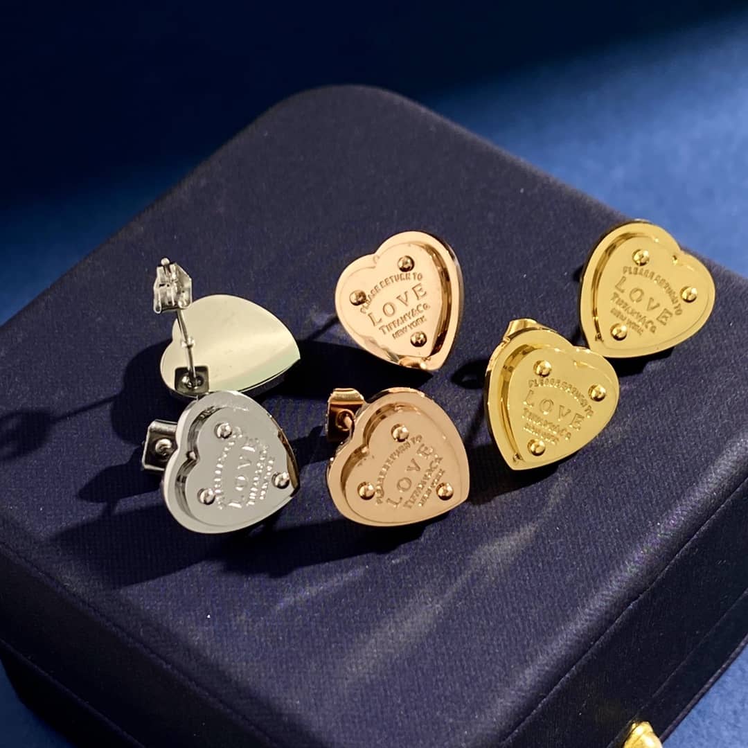 T*f*ny Earring For Sale