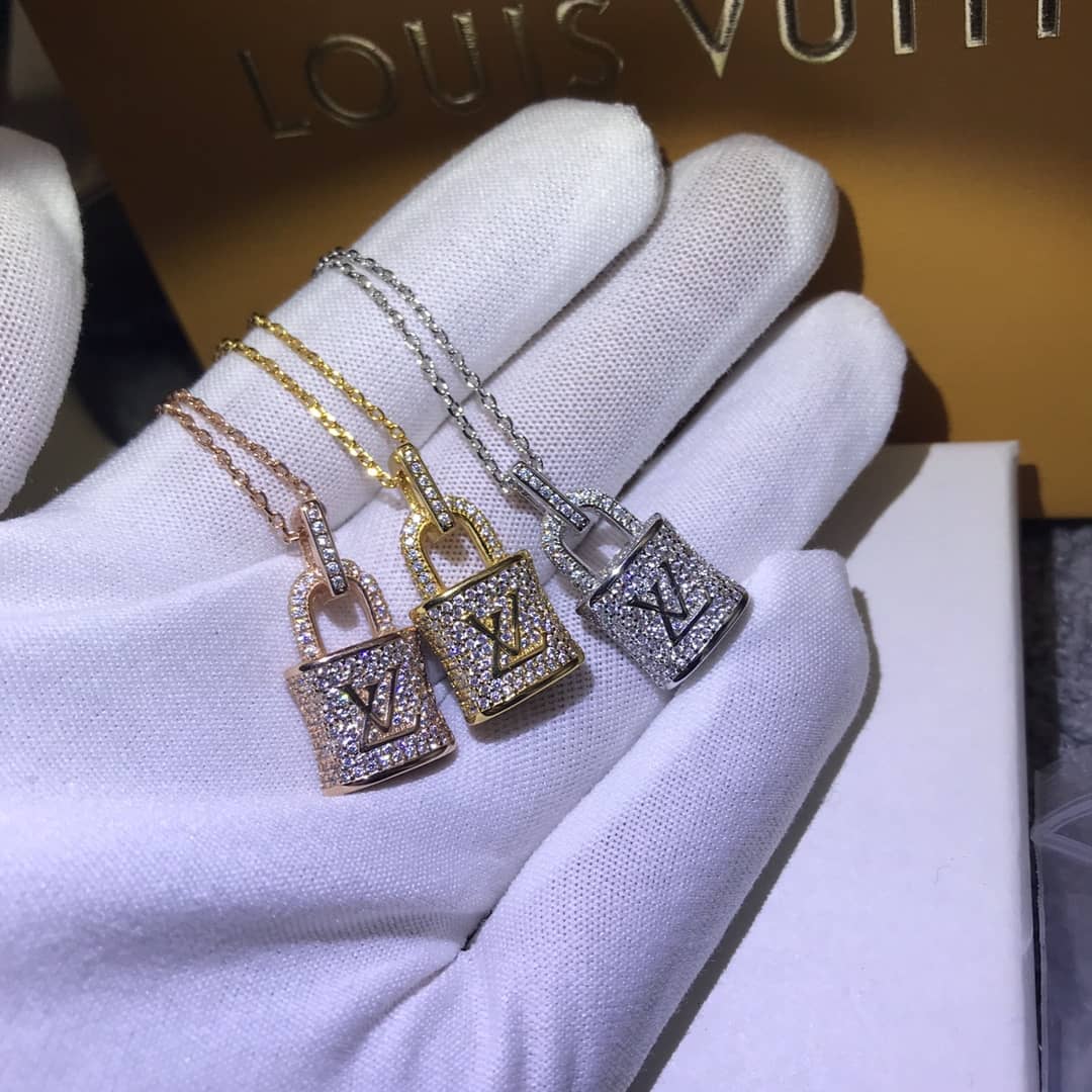 L0vis Vvtt0n Necklace Copy