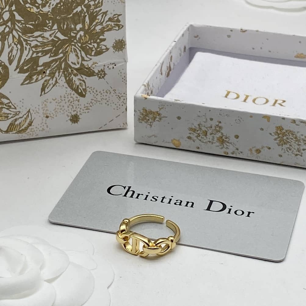 High Quality Chr1st1an D10r Ring