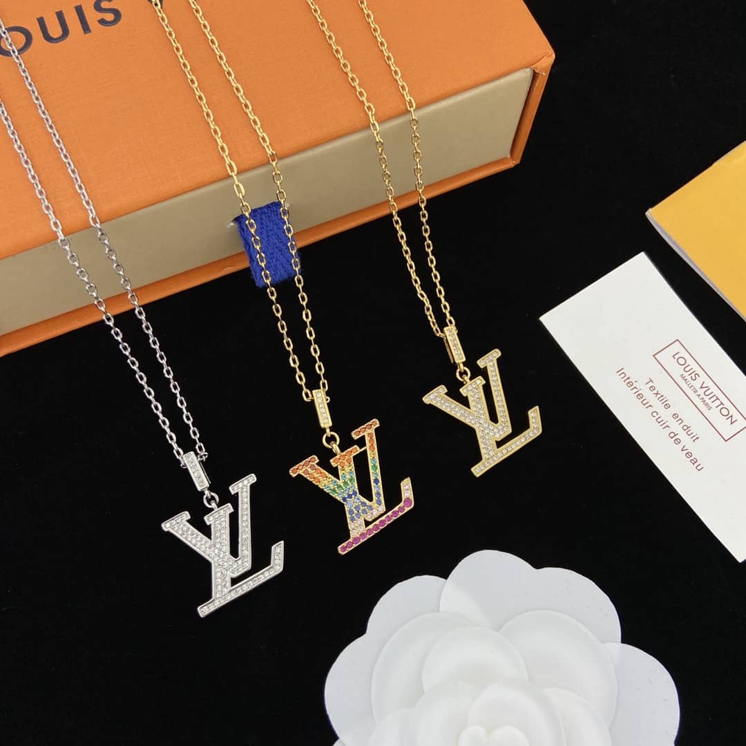 Cheap L0vis Vvtt0n Necklace