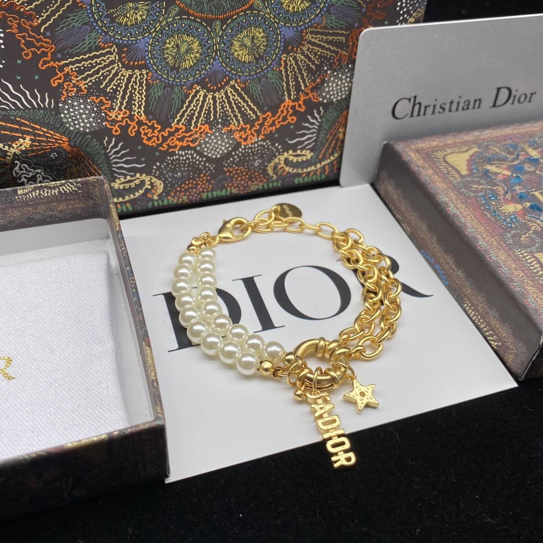 Top Quality Chr1st1an D10r Bracelet