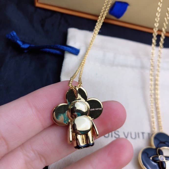 L0vis Vvtt0n Necklace Copy