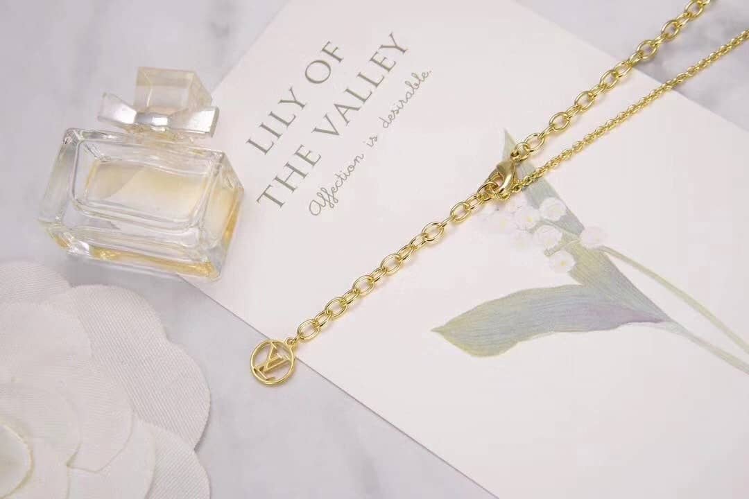 Best L0vis Vvtt0n Classic Necklace