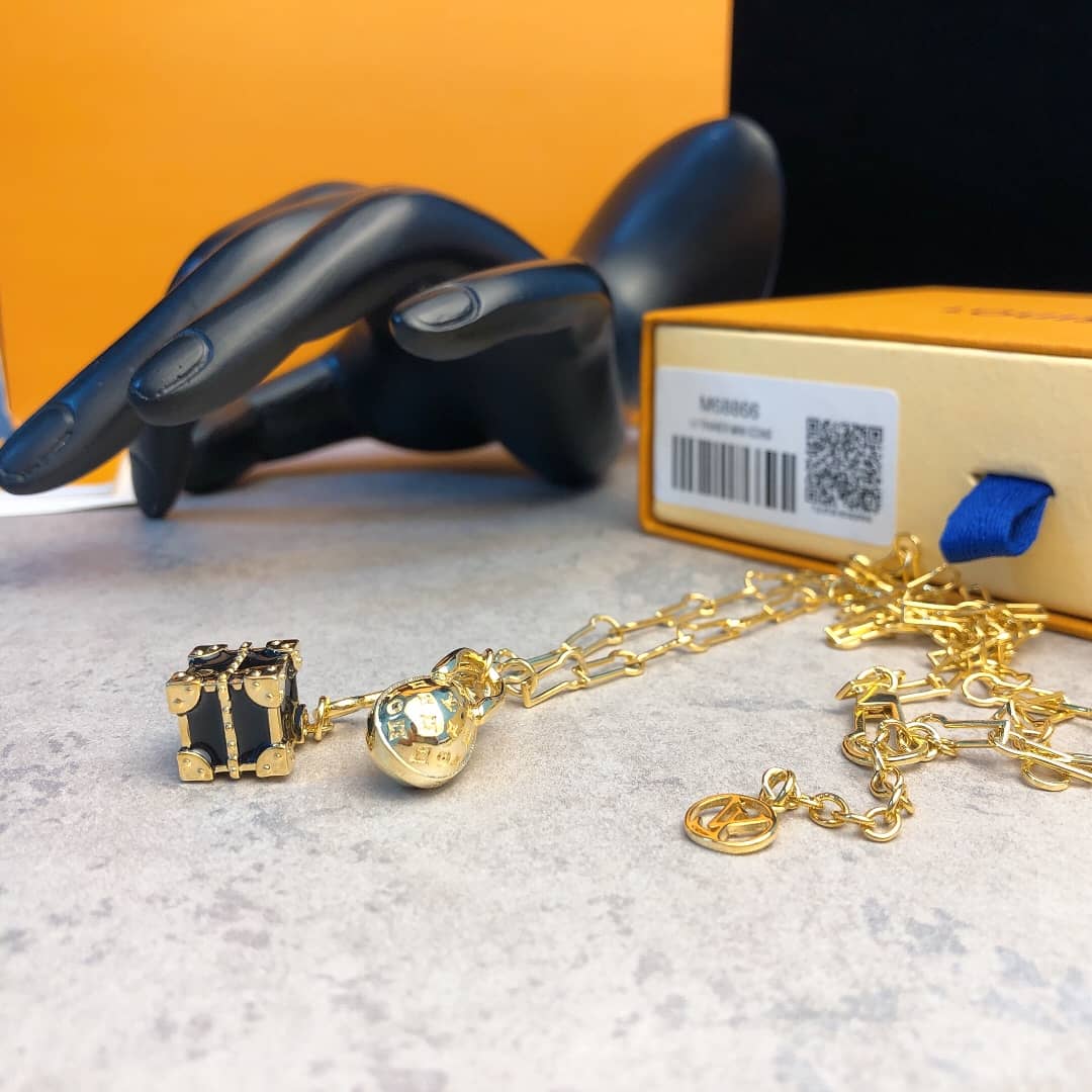 Best L0vis Vvtt0n Classic Necklace