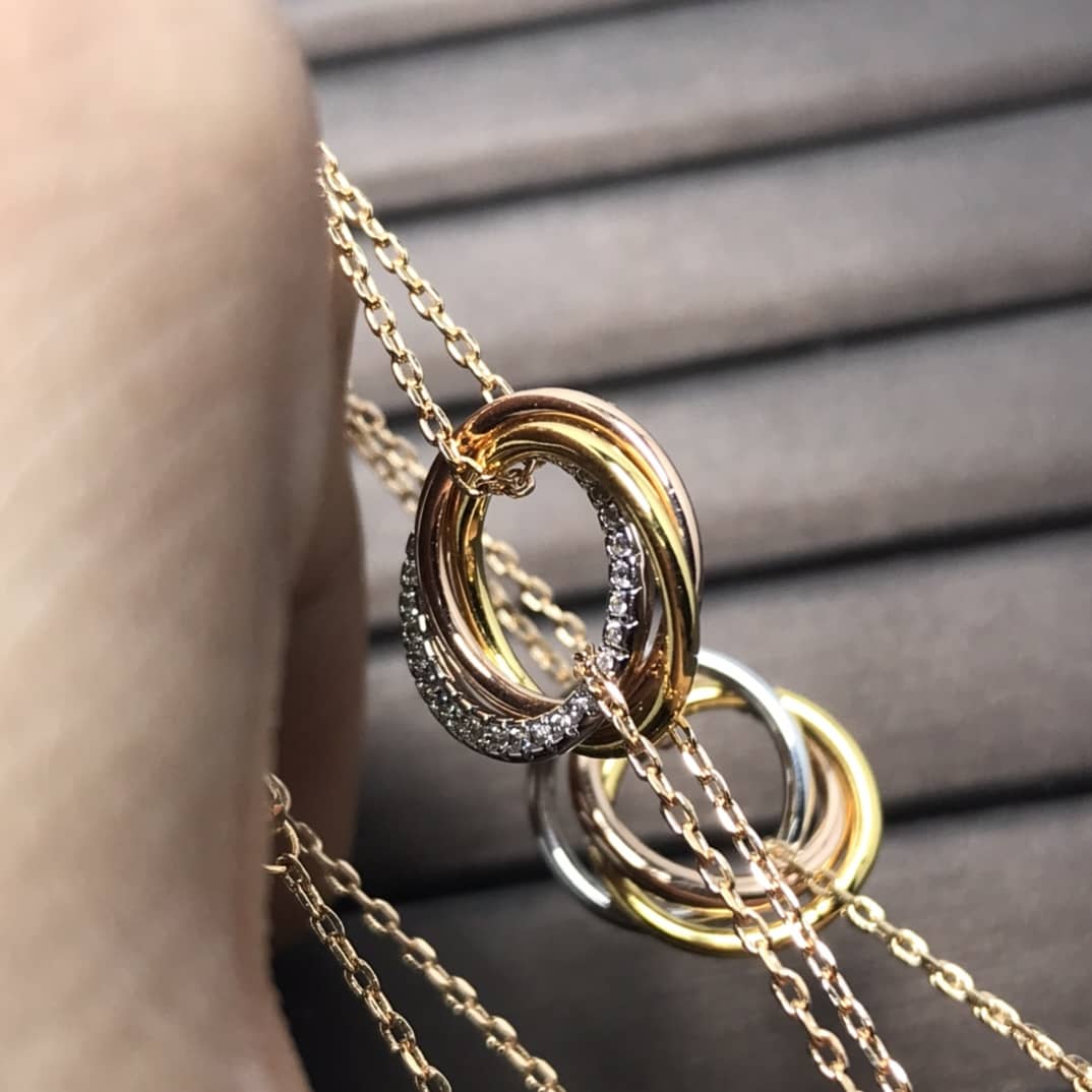 Ca*t1er Bracelet Dupe