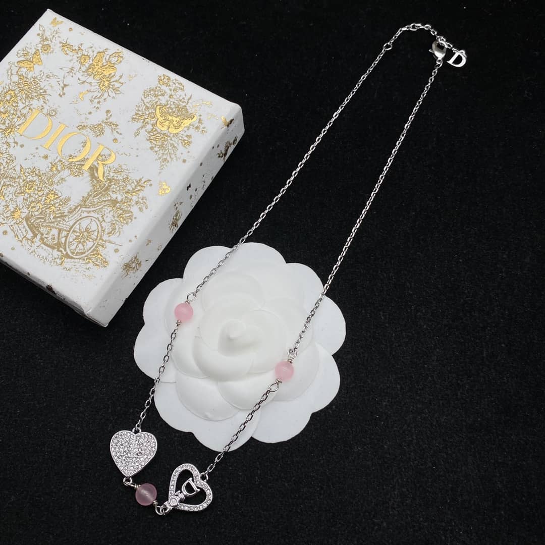 Luxury Chr1st1an D10r Classic AAA+ Necklace