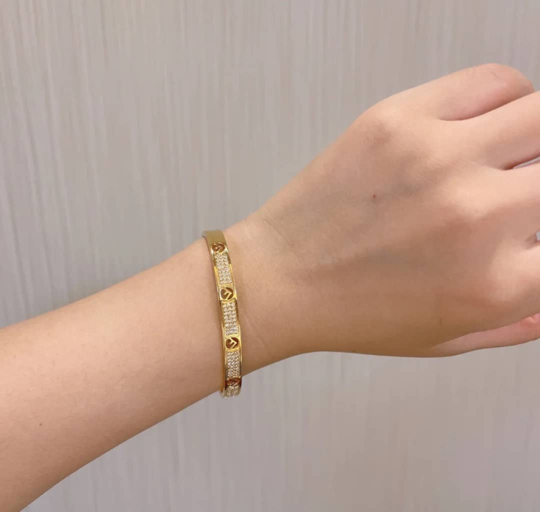 Wholesale F**di AAA+ Bracelet