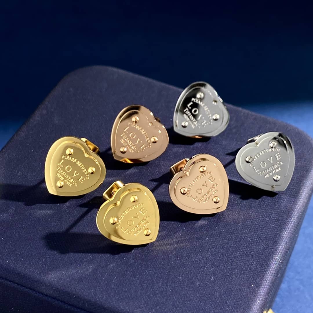 T*f*ny Earring For Sale