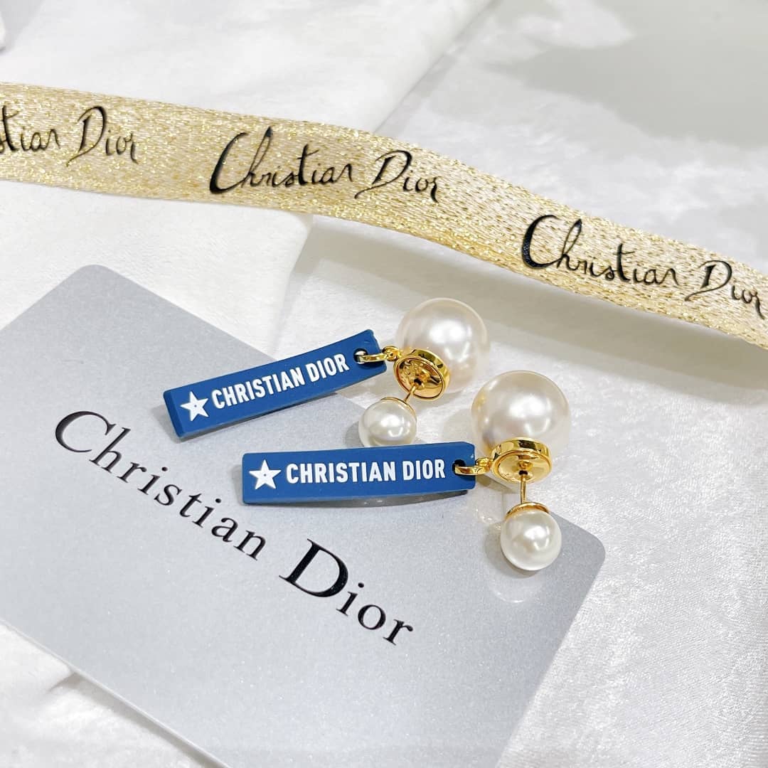 Chr1st1an D10r Earring First Copy