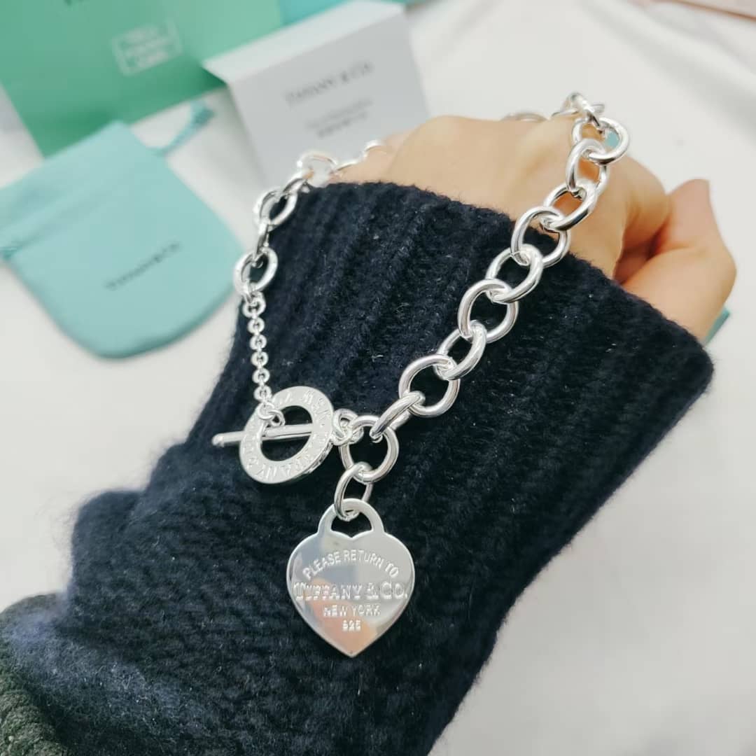 7 Star T*f*ny Necklace