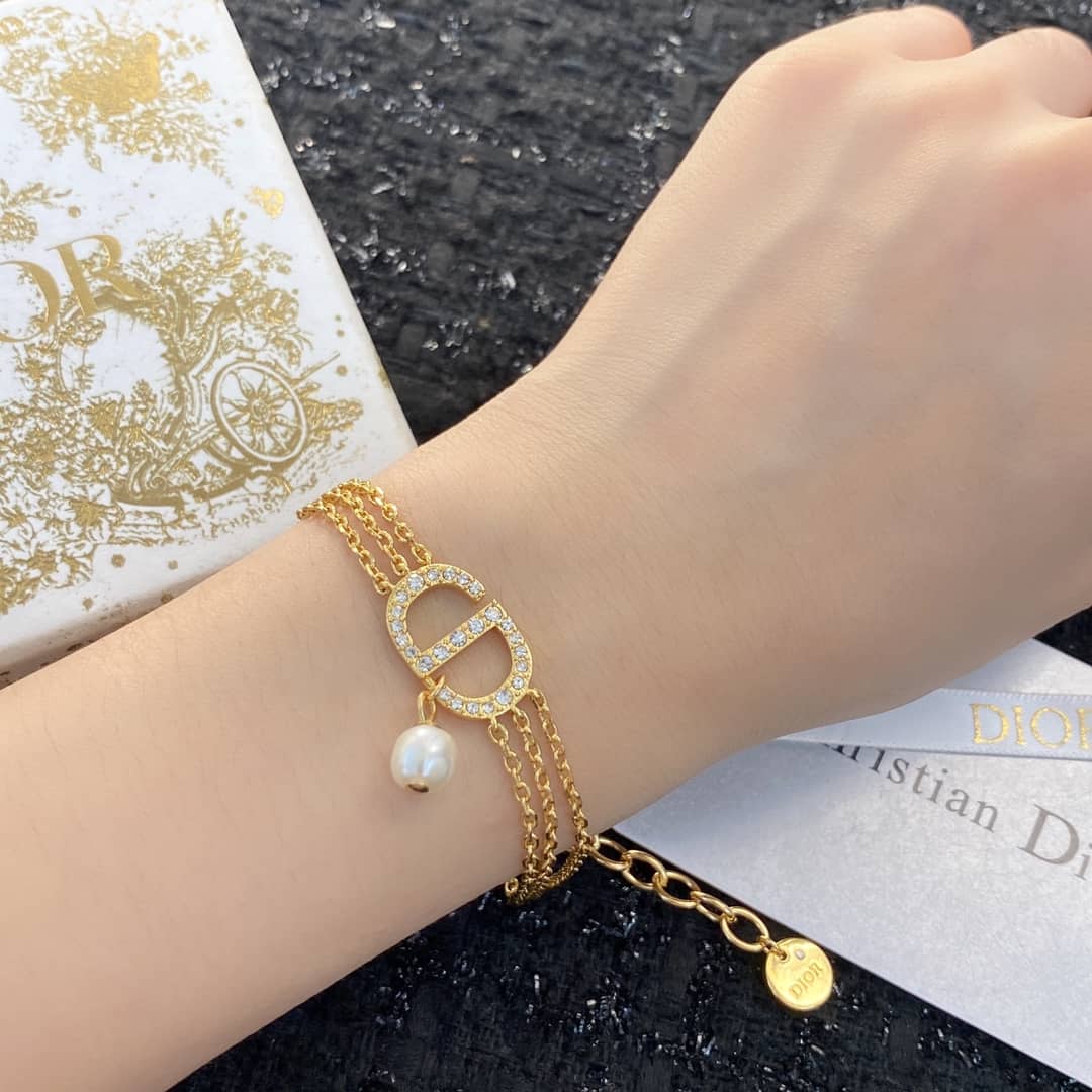 Replica Chr1st1an D10r Bracelet