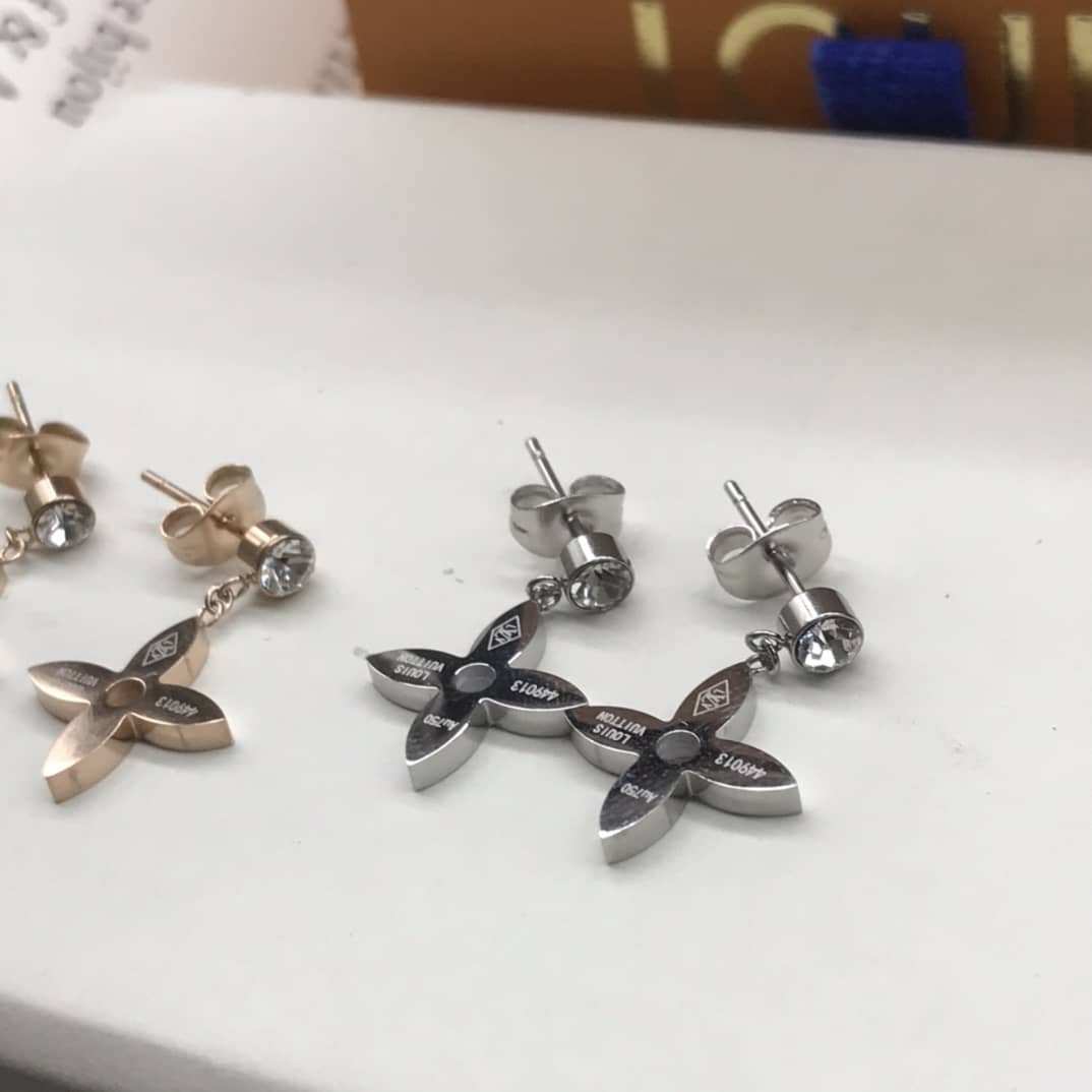 Top Quality L0vis Vvtt0n Earring