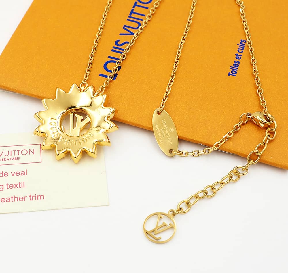Top Quality L0vis Vvtt0n Necklace