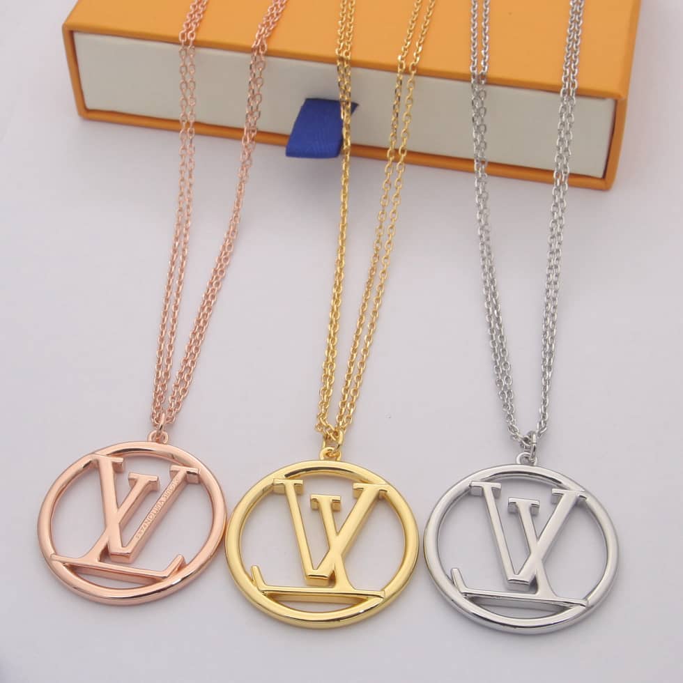 Wholesale L0vis Vvtt0n AAA+ Necklace