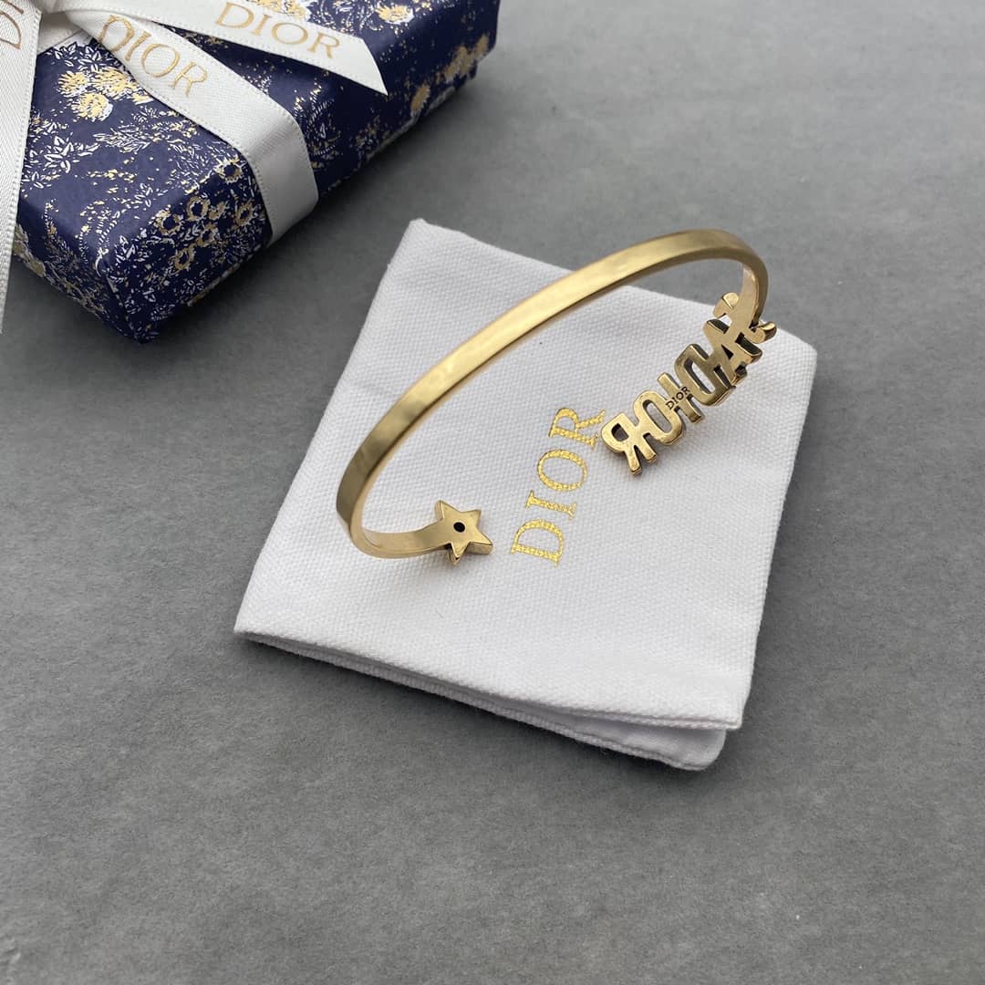 Luxury Chr1st1an D10r Classic AAA+ Bracelet