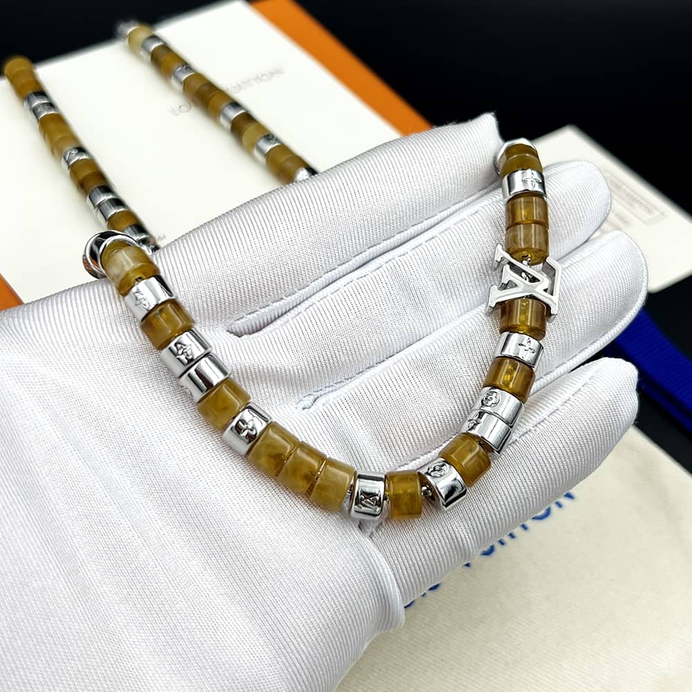 Fake L0vis Vvtt0n Logo Necklace