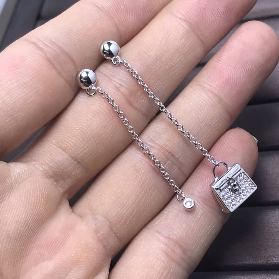 Replica H**me5 Earring