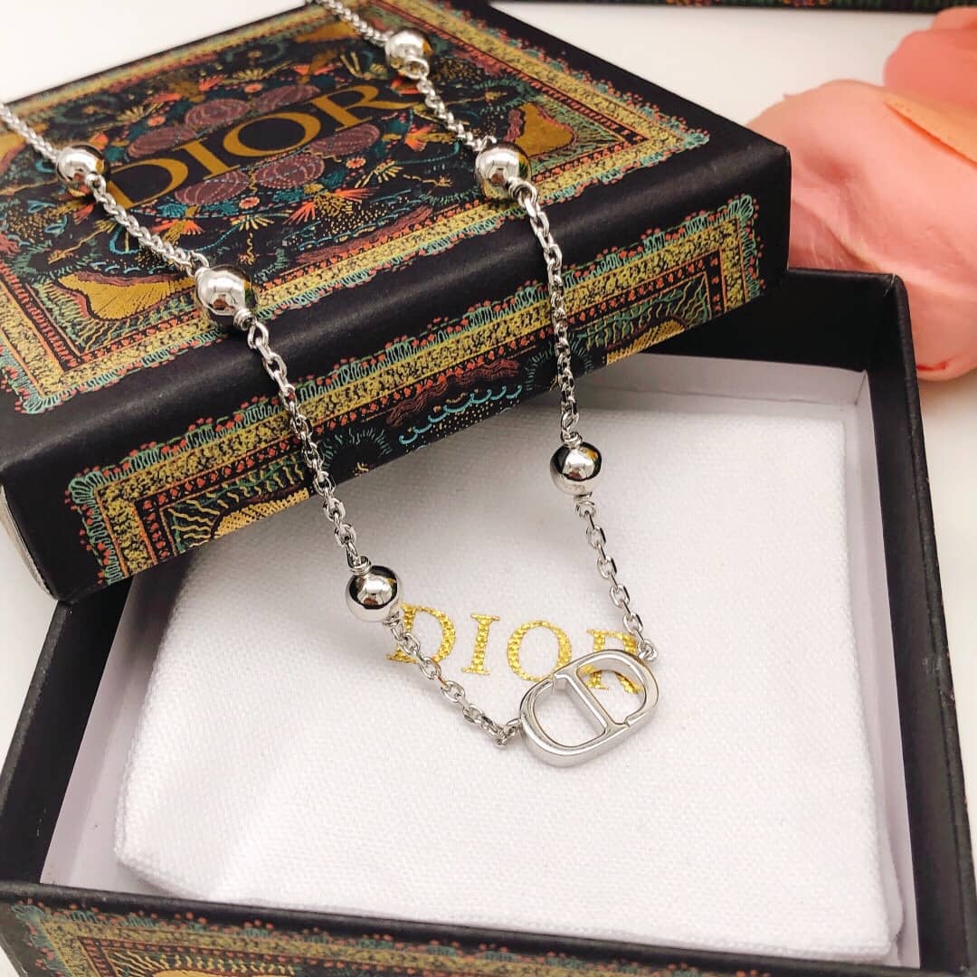 High Quality Chr1st1an D10r Necklace