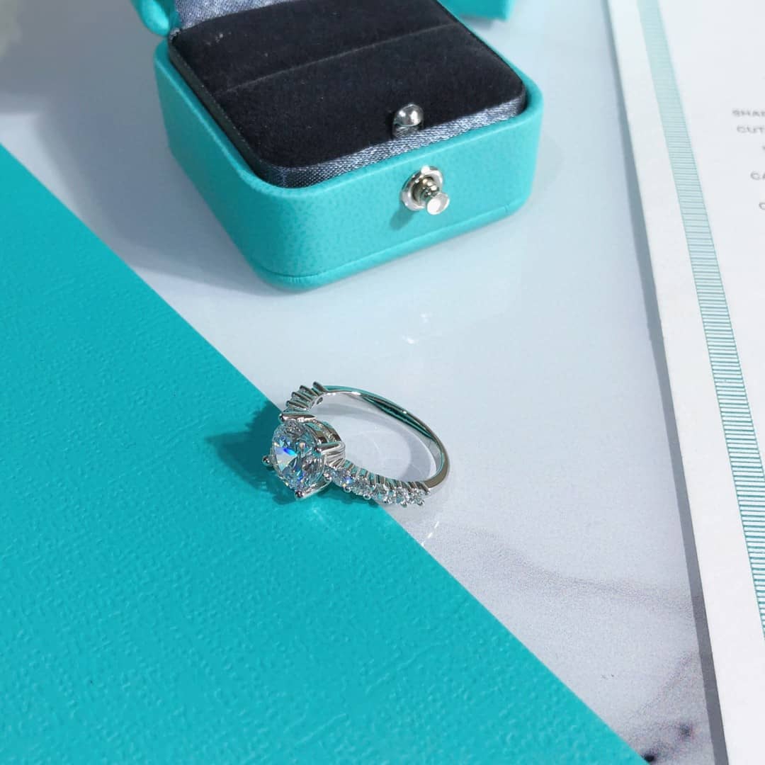 T*f*ny Ring First Copy